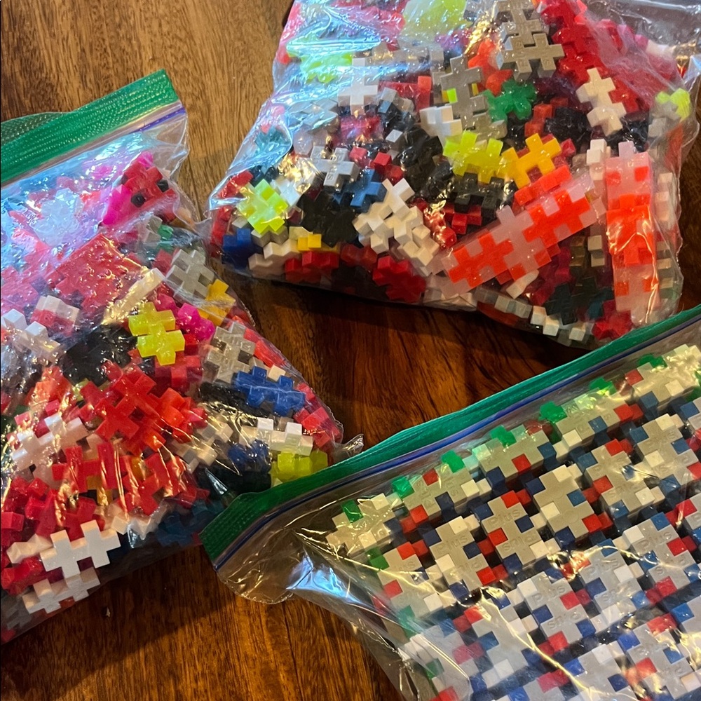 Plus-Plus Colorful Interlocking Building Plus Pieces - Multi Color